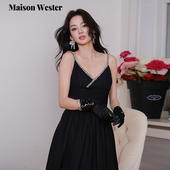 新款 Maison Wester2025夏季 简约气质V领钻链弹力腰吊带黑长裙