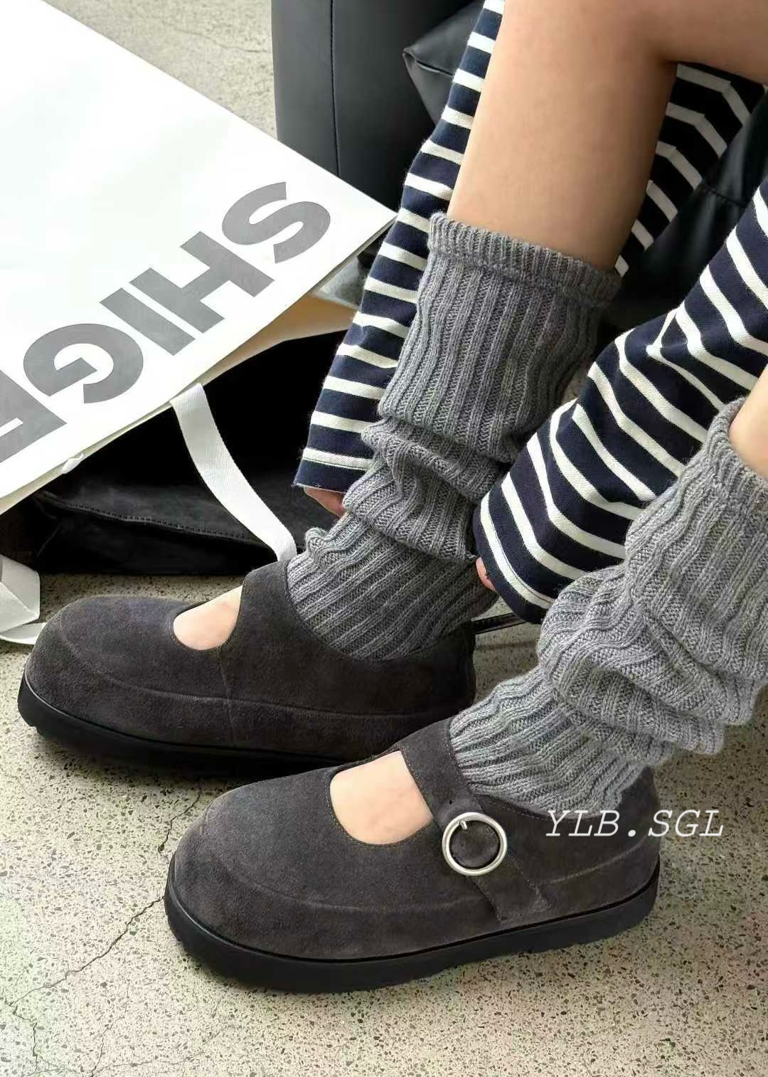 672诗歌兰袜子2025秋冬款 气质百搭深灰色堆堆袜针织袜中筒袜袜套