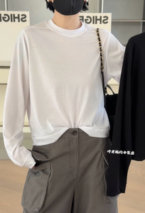 0103诗歌兰欧货女装26秋款  简约百搭圆领长袖后中线显瘦白色T恤