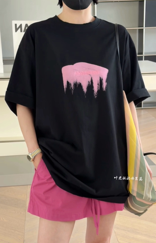 C58696字母短袖 诗歌兰女装2026夏款气质黑色粉色印花磨破T恤女