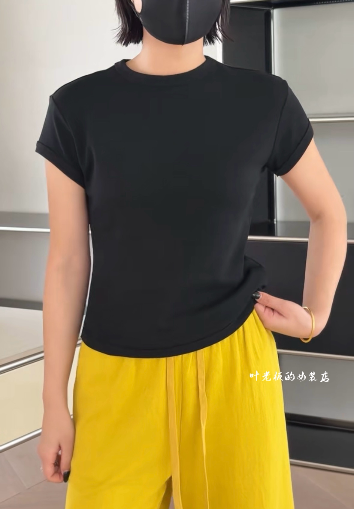 现货T8097简约短袖诗歌兰女装2026夏款显瘦黑色针织弹力修身T恤女