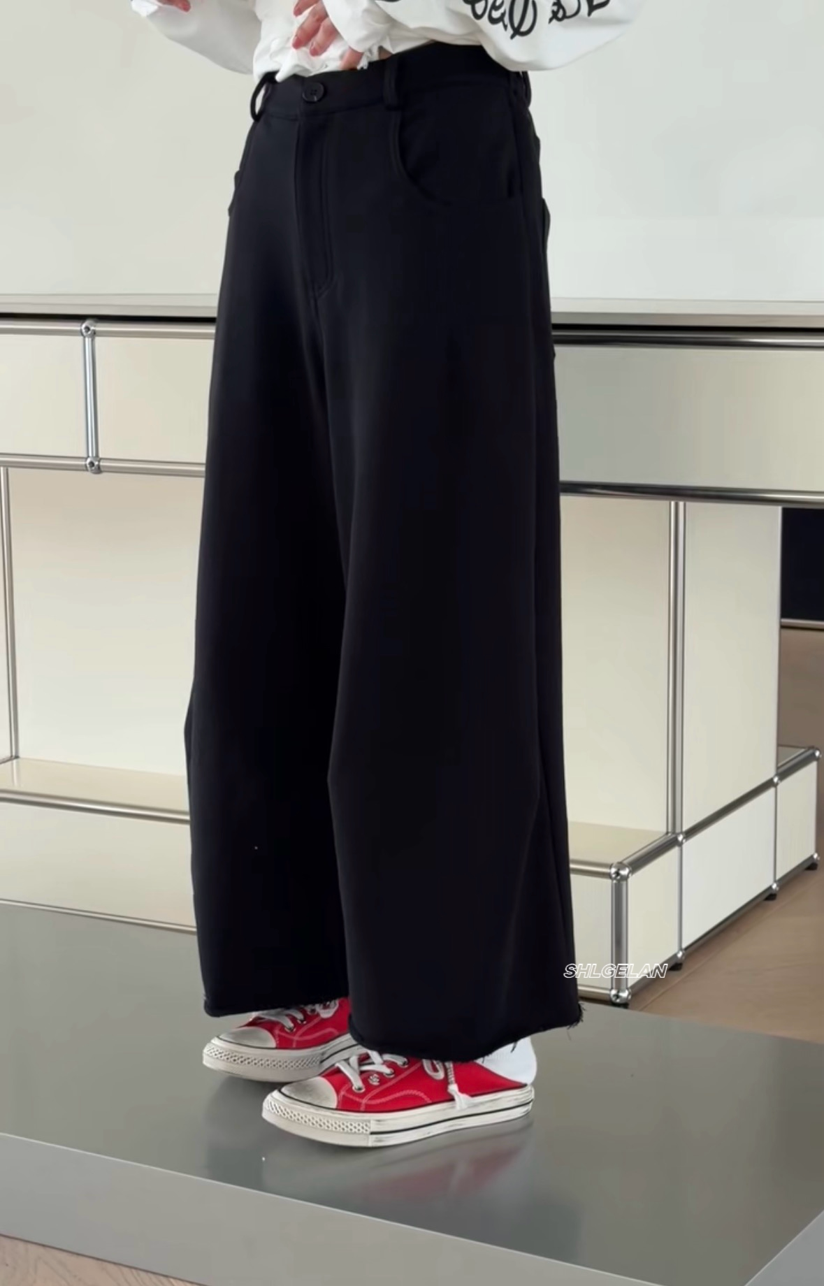 现货T3698休闲裤 诗歌兰女装2026春款气质黑色后松紧腰毛边卫裤女