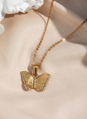 法式复古风钛钢18k金蝴蝶吊坠女