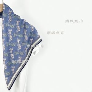 四季丝语围巾牛仔马车2025热卖新品丝巾系列时尚潮流风丝绒手感65方巾围巾