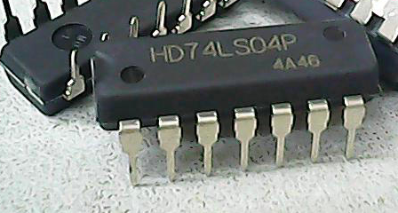 HD74LS04P 日立 74LS04  SN74LS04N  DIP