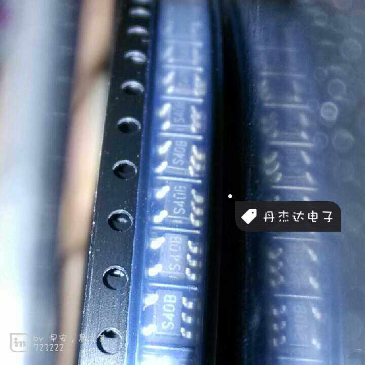 贴片 LM2611BMF SOT23-5 稳压器—开关式稳压器 丝印 S40B