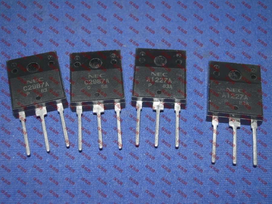 全新原装正品 2SA1227 2SC2987 A1227A C2987A 直插 集成电路芯片