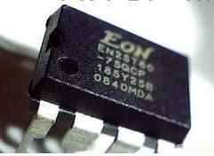 一个起拍（直拍）原装EN25T80-75QCP DIP8 8Mbit中九盒专用BIOS