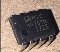 MIC4426YN  4426YN  全新 DIP 进口芯片 质量超好  欢迎咨询