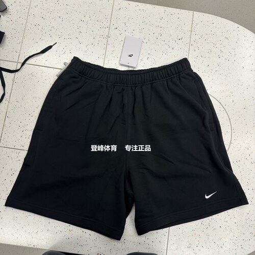 Nike耐克男透气刺绣运动裤短裤