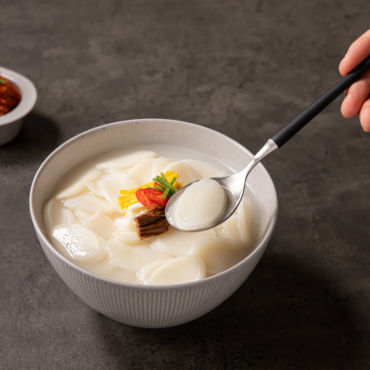 韩式年糕片海带汤火锅伴侣