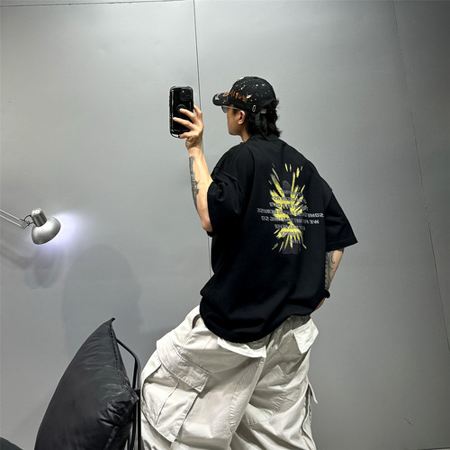 黑色重磅纯棉宽松落肩印花T恤潮t