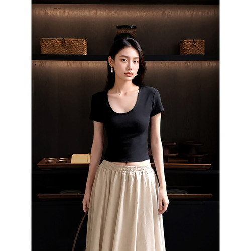 纯色韩版正肩低领u领短袖T恤女