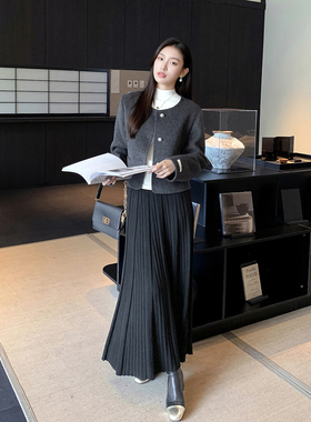 GEMQI黑色高腰针织半身裙女2025新款秋冬高级感显瘦a字百褶长裙子