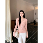 GEMQI 粉色针织外套女短外套巨好看 早秋穿搭显瘦挂脖吊带两件套