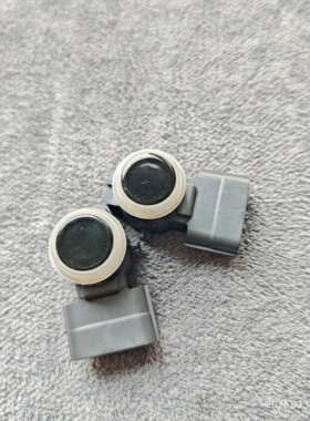 本田二代博世雷达飞度缤智探头雅阁奥德赛倒车雷英诗派39680-T0A