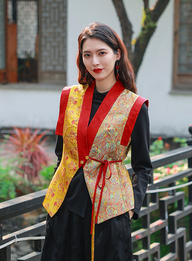杨丽萍官方原创设计民族风马年宋锦福字雕花扣红色无袖马甲女春秋