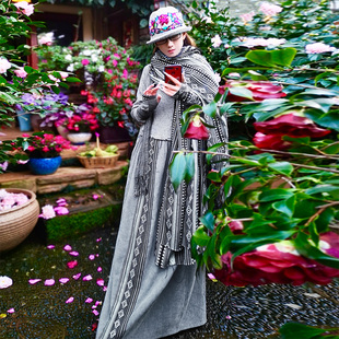 杨丽萍官方原创设计民族风国风宽松拼接长袖圆领针织连衣裙女夏秋