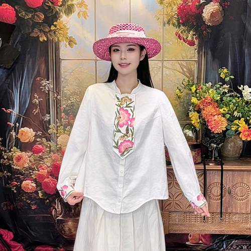 杨丽萍设计官方民族风立领绣花减龄温柔时尚上衣衬衫长袖秋冬女