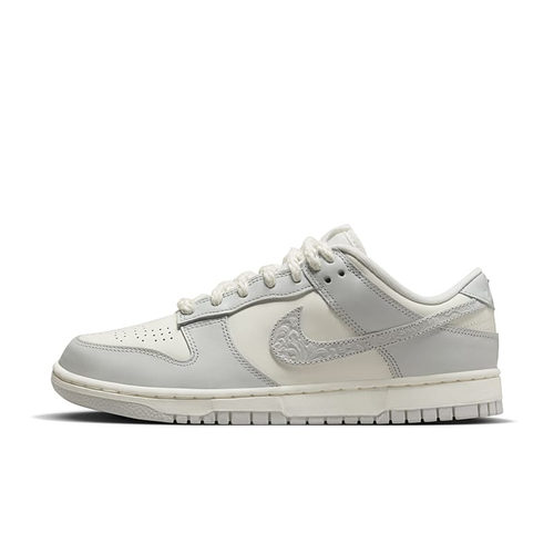 NikeDunkLow灰色板鞋