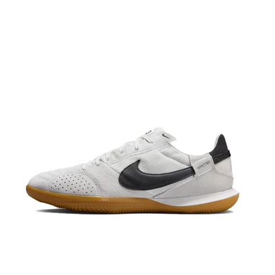 Nike白灰色男女同款足球鞋