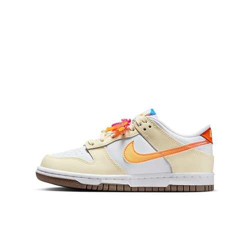 NikeDunkLow米色低帮板鞋