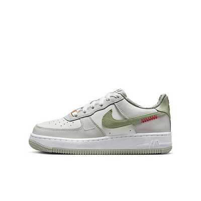 AF1空军一号白色低帮板鞋