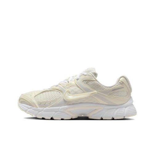 Nike米白色女款低帮跑步鞋