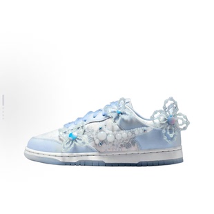 Nike 浅蓝色 女款 时尚潮流运动休闲板鞋HV8575-100