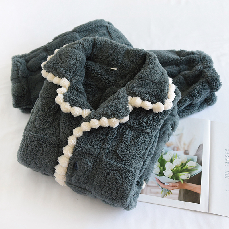 男法兰绒加厚加绒保暖套装