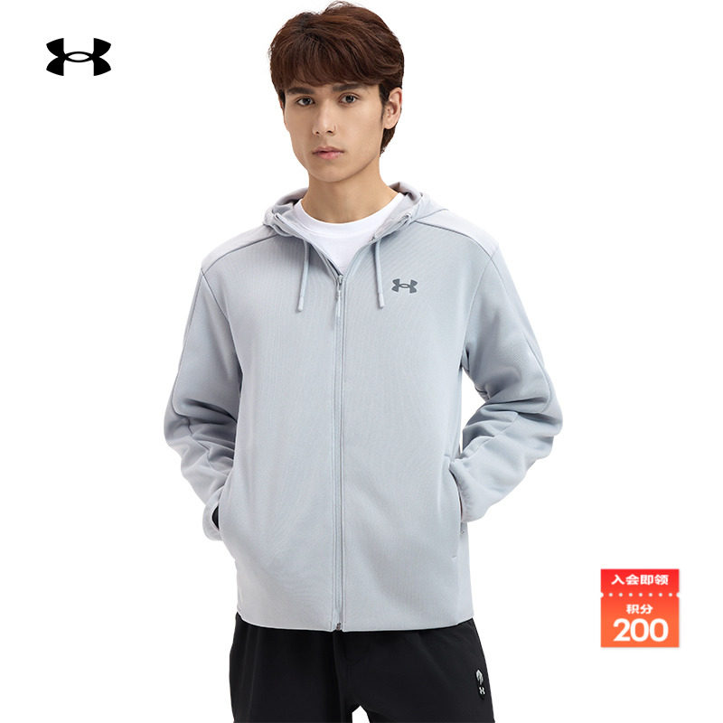 轻质干爽,柔软保暖,时尚简约,舒适灵活