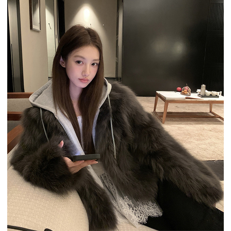 立领短款仿狐狸毛芦苇花少女时尚