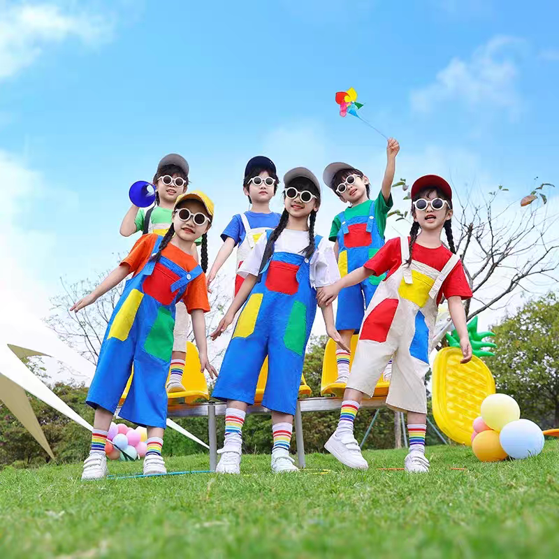 六一儿童啦啦队演出服幼儿园毕业班服短袖可爱背带裤小学生运动会