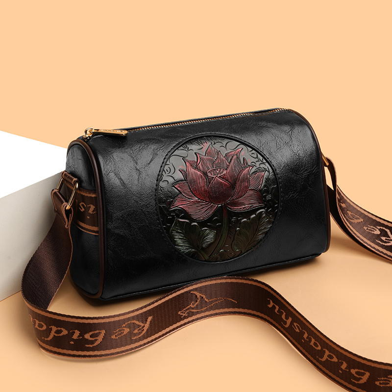 真皮枕头包2025民族风妈妈包