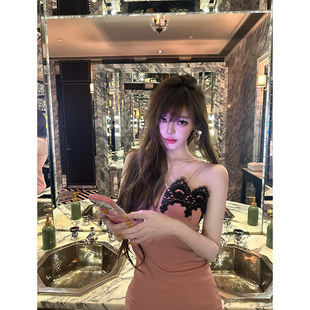 气质蕾丝拼接吊带连衣裙修身 黑玫蜜约 性感内搭短裙 99jiu With