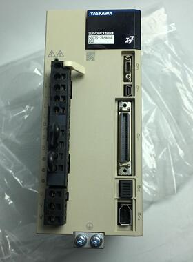安川驱动器SGDV SGD7S-R70/R90/1R6/2R8/5R5/7R6/120A00A 01A0002