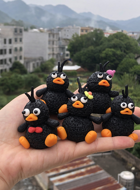 超可爱的小黑鸭个性桌面摆件车载装饰用公仔玩偶纯手工树脂可送礼
