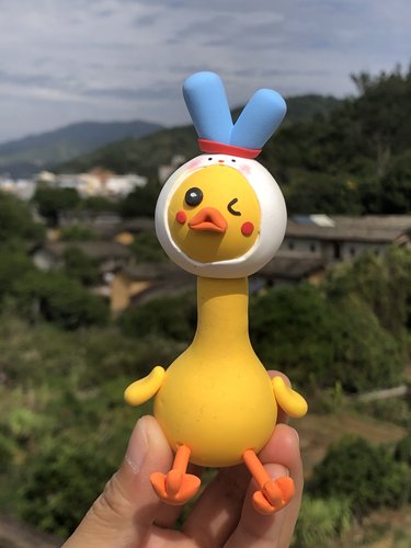 超可爱的小黄鸭个性桌面摆件车载装饰用公仔玩偶纯手工树脂可送礼
