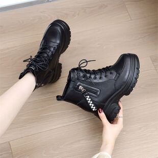 30-33小码2024秋冬季新款防水马丁靴女厚底女鞋加绒内增高短靴子