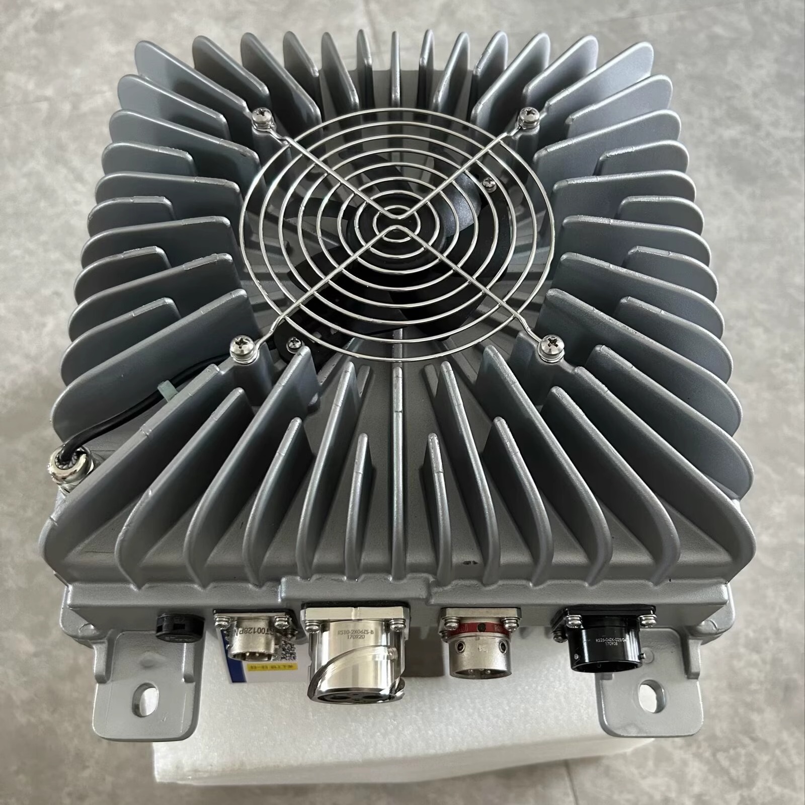 适用汉腾众泰Z300T500充电机DCDC