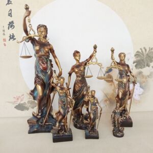 正义女神树脂思考者风格抽象雕塑摆件家居律师办公桌面装饰