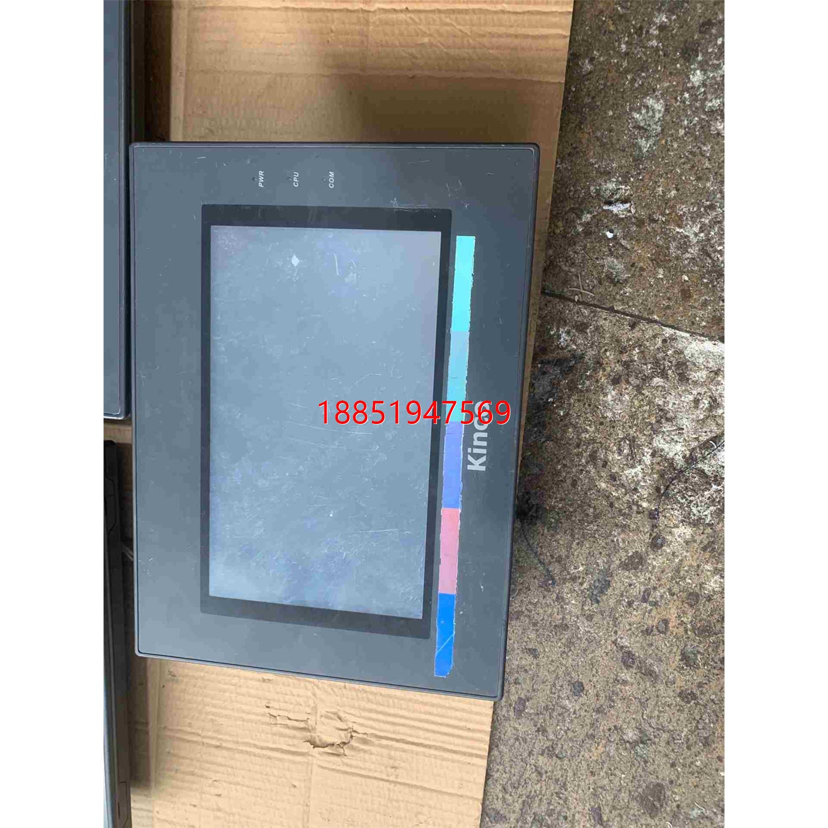 步科、MT4522T、三台、有一台玻璃坡了、还有二台外壳坡损