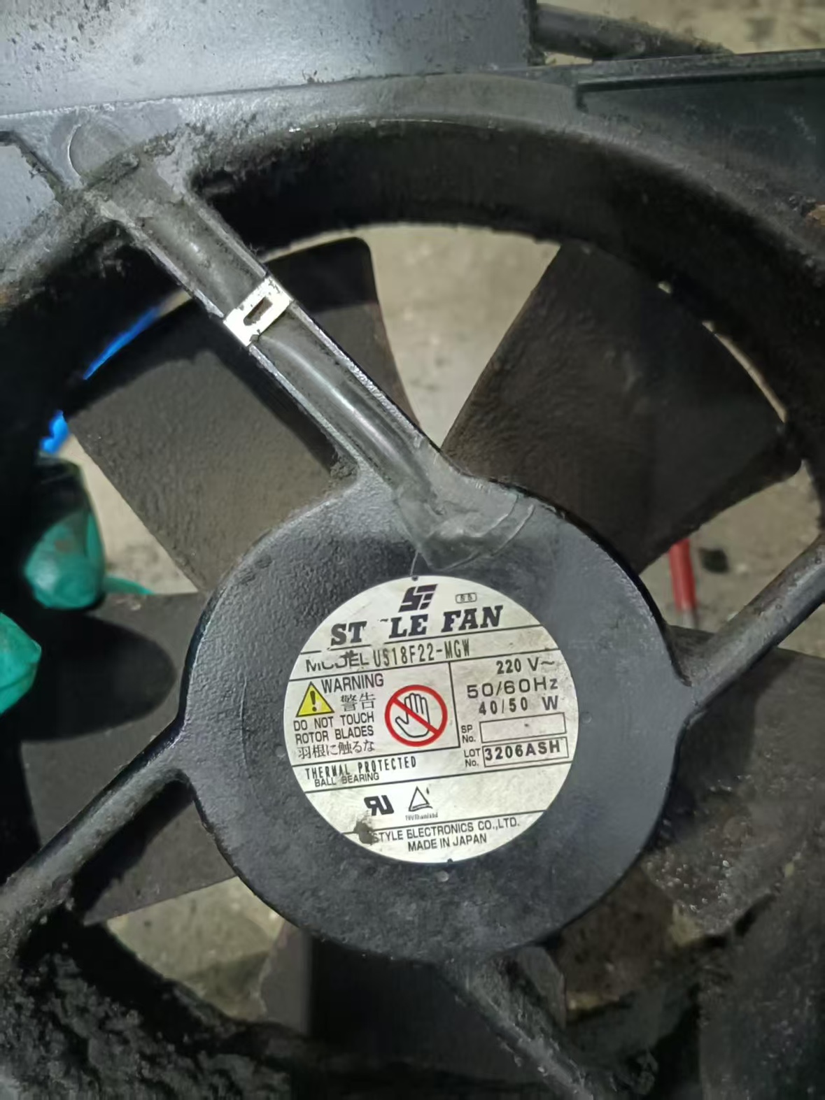 STYLE FAN18065 US18F22-MGW 200V 40/50W耐高温散热风扇S18F22-M