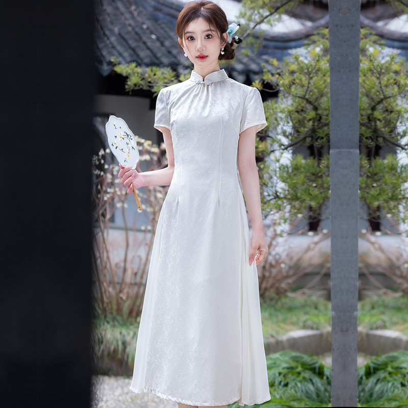 蔓楼兰官方逸红颜独特漂亮花样年华国际大牌旗袍先生崔万志旗舰店