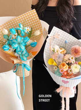 春日清新彩格系列鲜花束包装纸