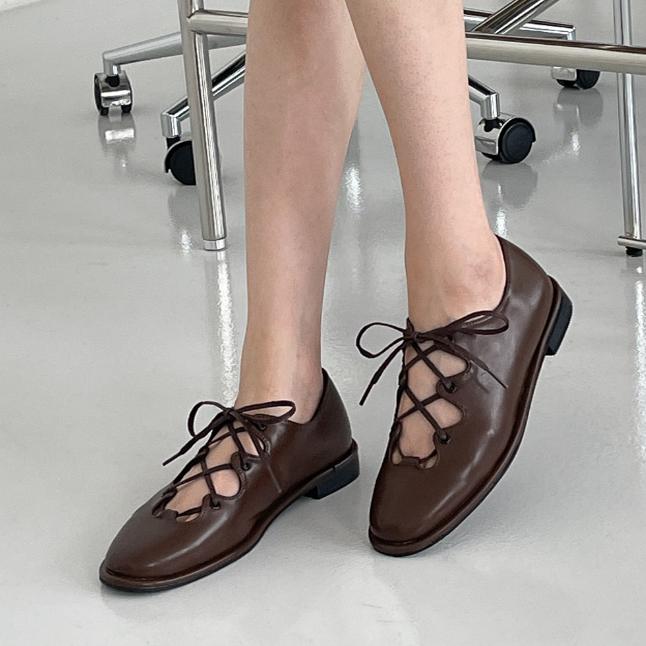 韩国东大门代购交叉绑带镂空罗马圆头低跟单鞋女