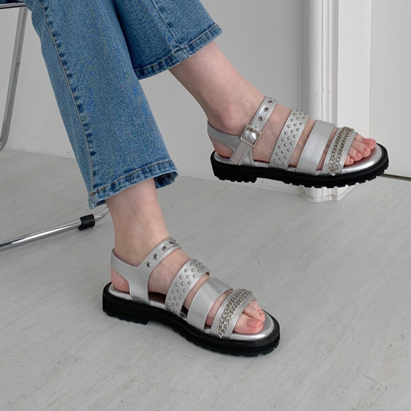 韩国东大门女鞋时髦辣妹手工金属铆钉链条工装风休闲凉鞋女,流行男鞋,休闲凉鞋,淘宝优惠券,粉丝福利购,淘宝优惠卷