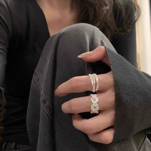 立体花朵戒指女ins2025年新款小众设计高级感简约文艺范开口指环
