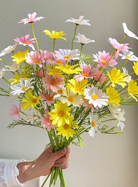 洋甘菊仿真花小雏菊假花春游拍照摄影道具家居客厅装饰花绢花摆件