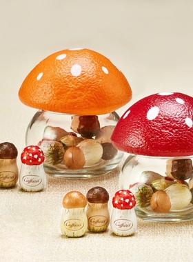 部分现货 日本caffarel人气产品牛奶巧克力小蘑菇礼盒玻璃罐9粒